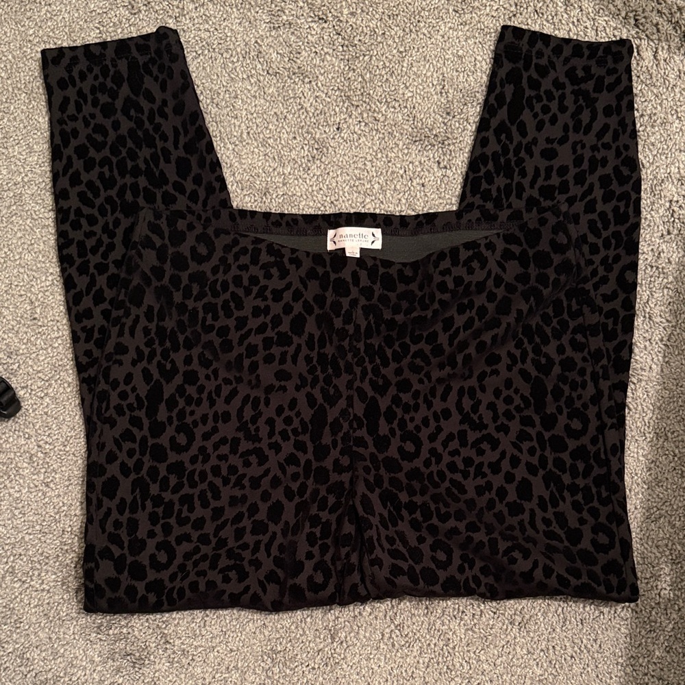 Nanette Lepore Black Animal Print Straight Leg Pants